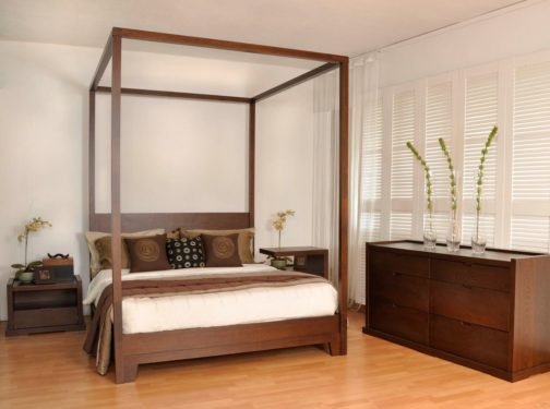 Four Poster Bed - Conan